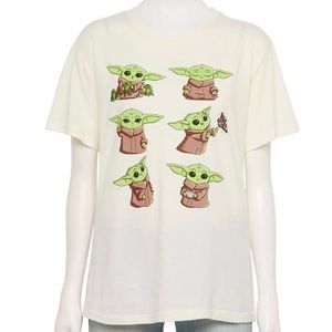 Juniors' Star Wars: The Mandalorian Child Graphic Tee SZ XS